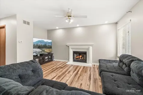 941 Taralon Trail Lake In The Hills IL 60156