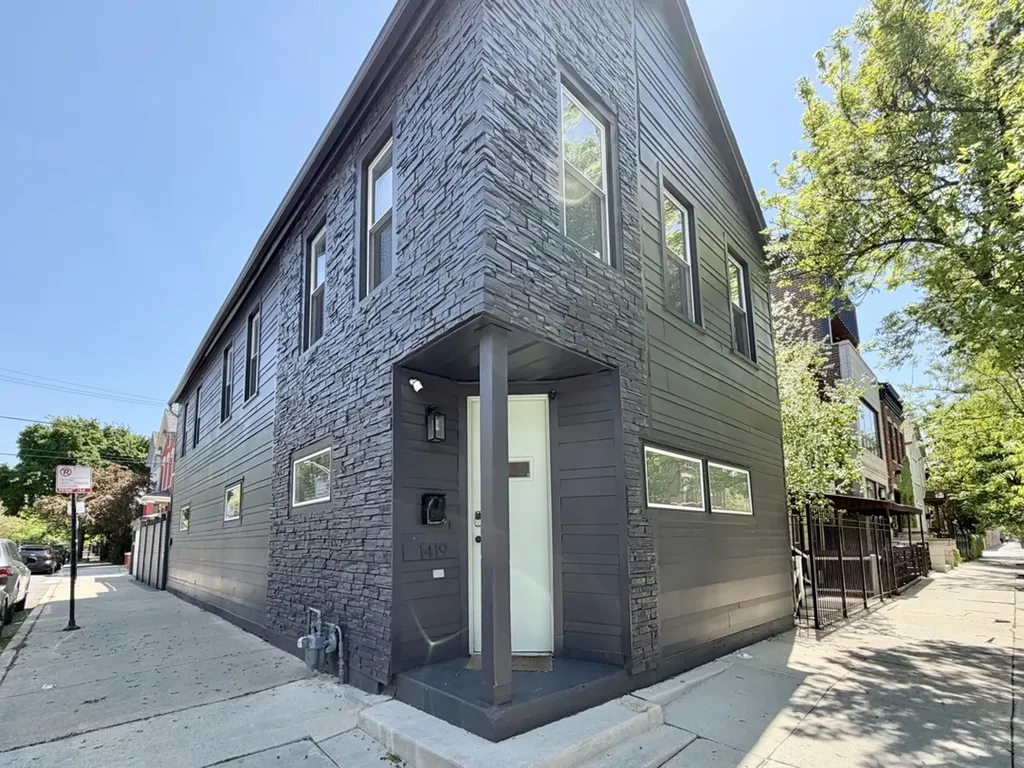 1419 North Paulina Street Chicago IL 60622