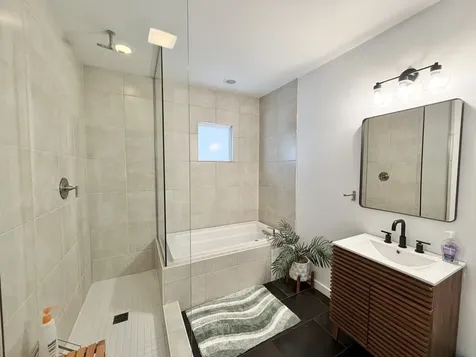 1419 North Paulina Street Chicago IL 60622