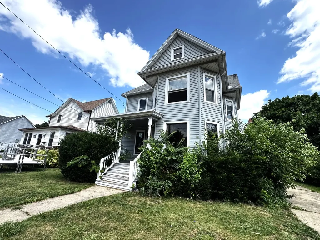 412 Rockwell Street Kewanee IL 61443
