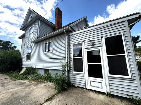 412 Rockwell Street Kewanee IL 61443