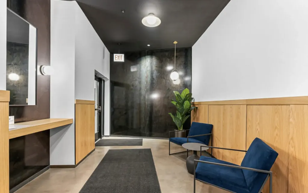 2300 West Wabansia Avenue Chicago IL 60647