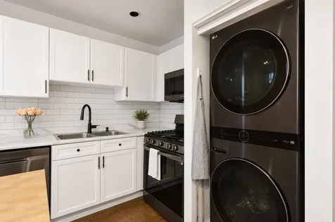 2300 West Wabansia Avenue Chicago IL 60647