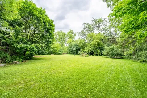 341 Hickory Haven Drive E Gurnee IL 60031