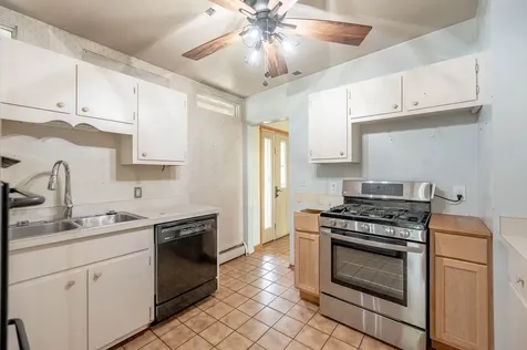 341 Hickory Haven Drive E Gurnee IL 60031
