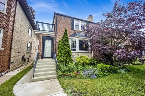 6043 North Keeler Avenue Chicago IL 60646