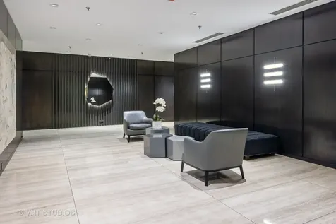 680 North Lake Shore Drive Chicago IL 60611