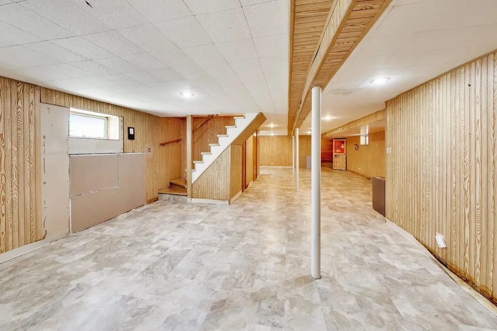 3439 South Hermitage Avenue Chicago IL 60608