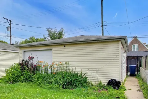 3439 South Hermitage Avenue Chicago IL 60608