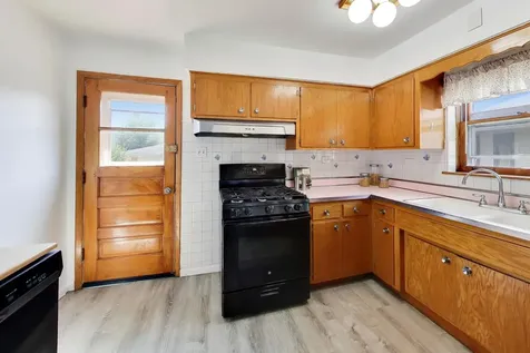 3439 South Hermitage Avenue Chicago IL 60608