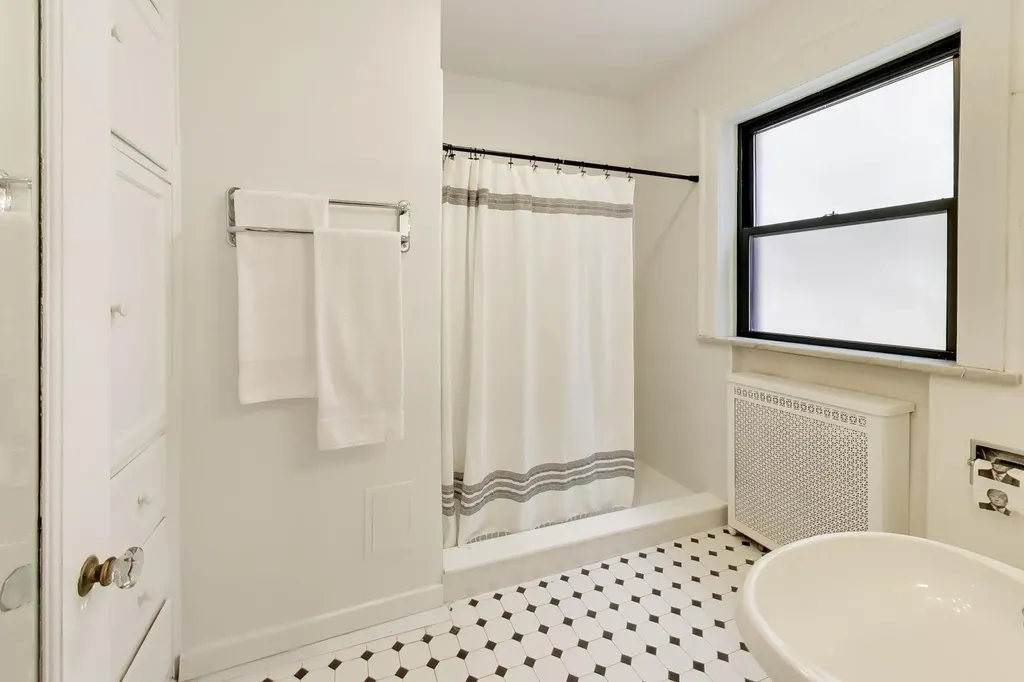 434 West Aldine Avenue Chicago IL 60657