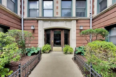 434 West Aldine Avenue Chicago IL 60657