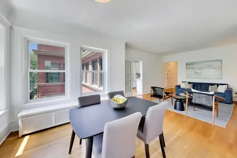 434 West Aldine Avenue Chicago IL 60657