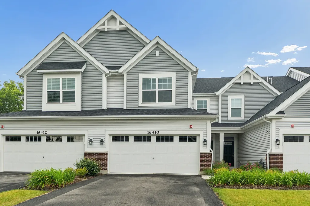 16410 South Wheatgrass Street Lockport IL 60441