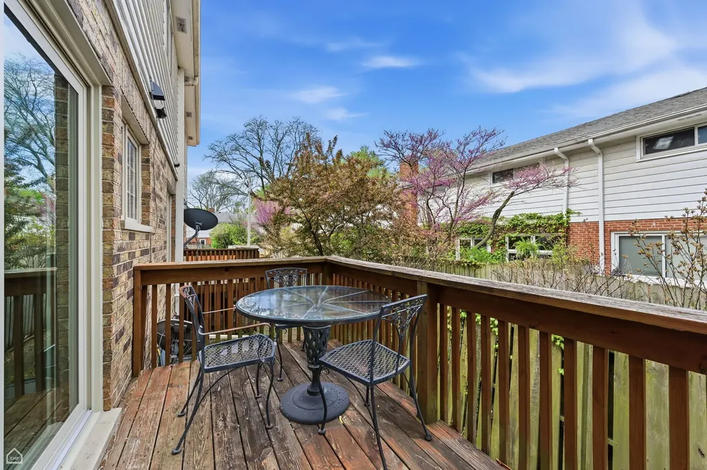 3125 Lake Avenue Wilmette IL 60091