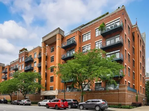 550 West Fulton Street Chicago IL 60661
