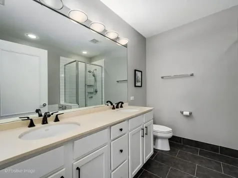 550 West Fulton Street Chicago IL 60661