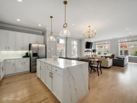 550 West Fulton Street Chicago IL 60661