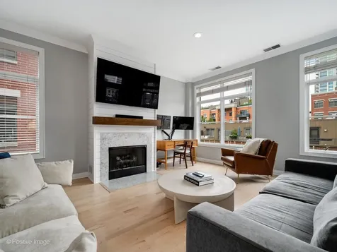 550 West Fulton Street Chicago IL 60661