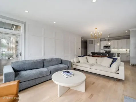 550 West Fulton Street Chicago IL 60661