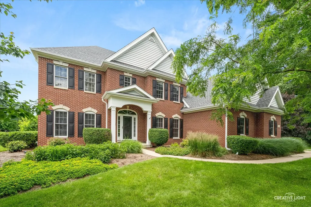 40W850 Stonecrest Drive Elgin IL 60124