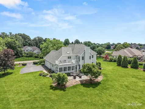 40W850 Stonecrest Drive Elgin IL 60124