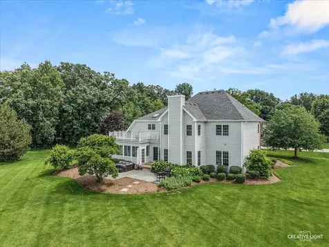 40W850 Stonecrest Drive Elgin IL 60124