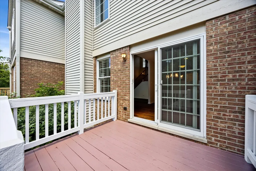 1763 Briggs Court Lisle IL 60532