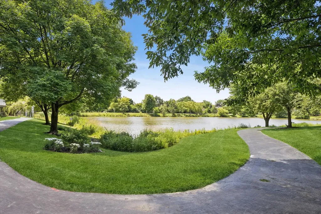 1763 Briggs Court Lisle IL 60532