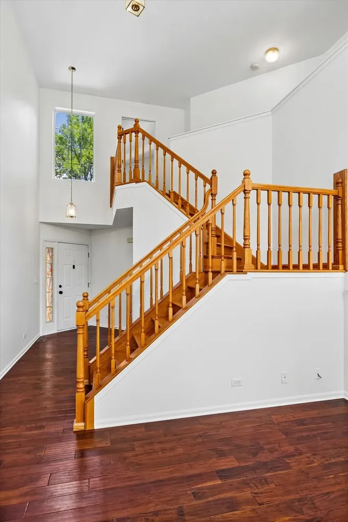1763 Briggs Court Lisle IL 60532