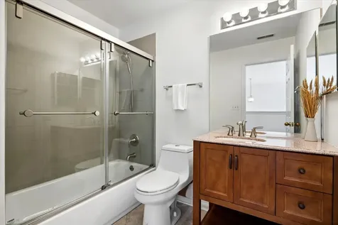 1763 Briggs Court Lisle IL 60532