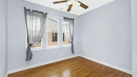 5623 North Wayne Avenue Chicago IL 60660