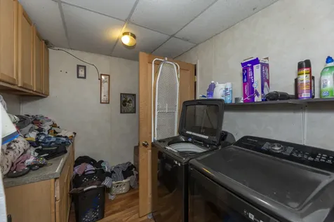 1572 Winnetka Street Dixon IL 61021