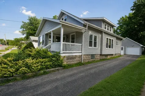 316 Spruce Street Dixon IL 61021