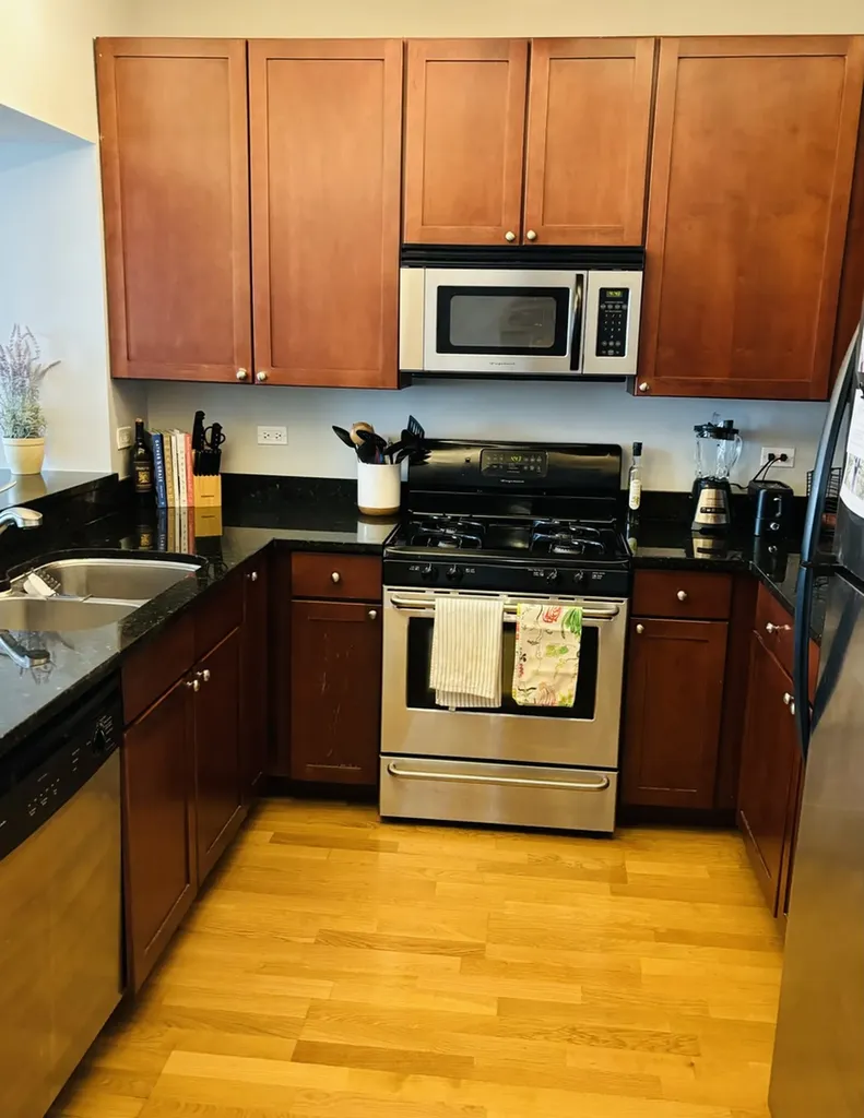 200 North Jefferson Street Chicago IL 60661