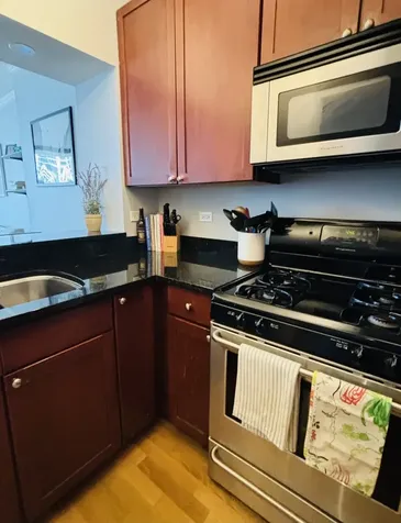 200 North Jefferson Street Chicago IL 60661