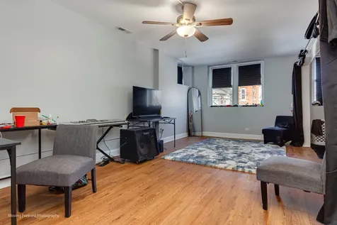2711 East 93rd Street Chicago IL 60617