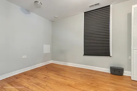 2711 East 93rd Street Chicago IL 60617