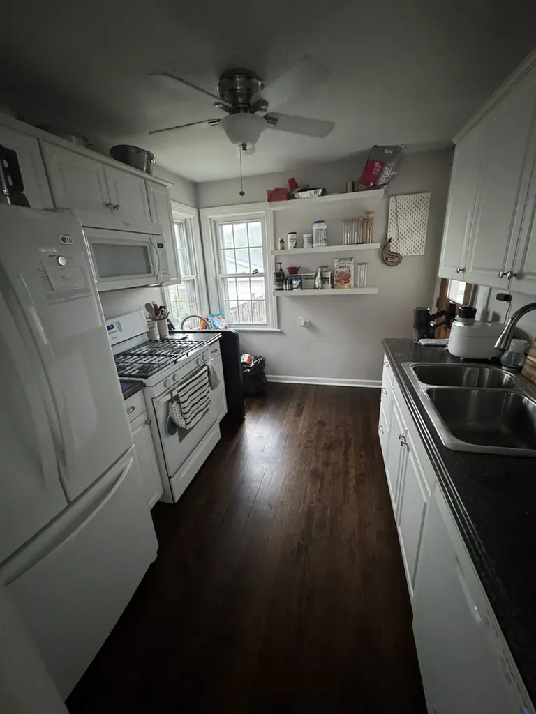7801 West Victoria Street Chicago IL 60631