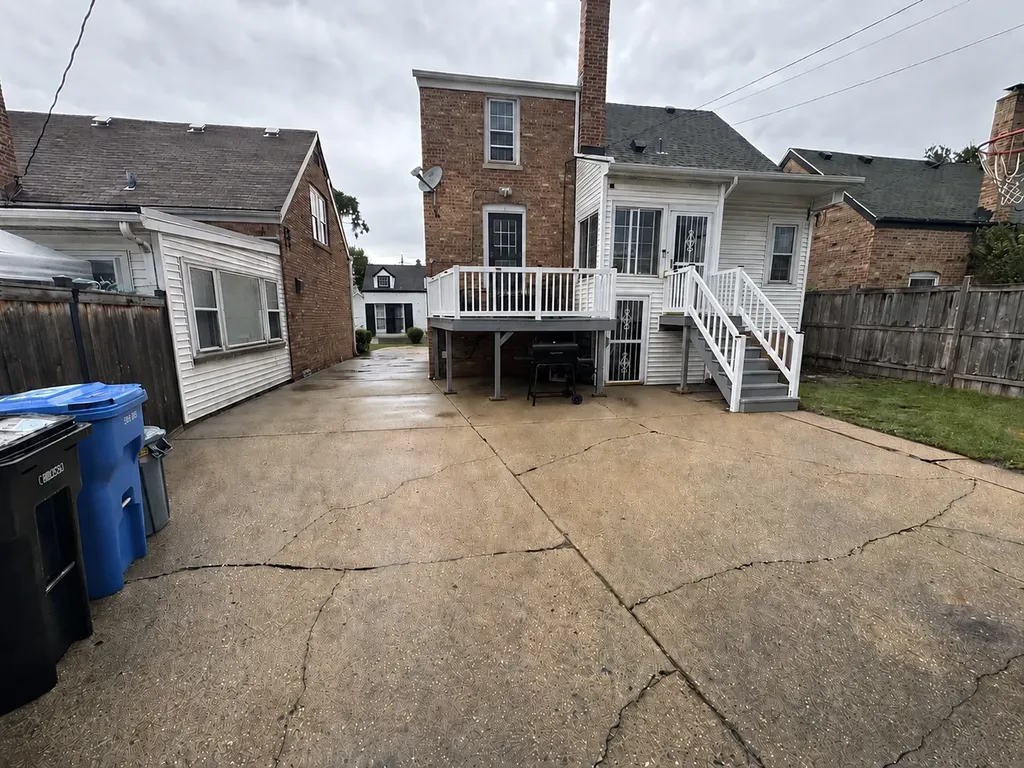 7801 West Victoria Street Chicago IL 60631