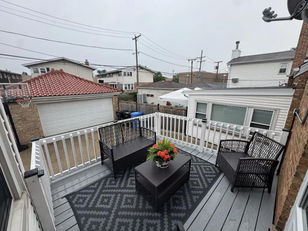 7801 West Victoria Street Chicago IL 60631