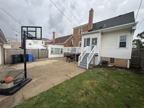7801 West Victoria Street Chicago IL 60631