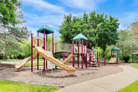 580 Sycamore Circle Wauconda IL 60084