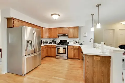 580 Sycamore Circle Wauconda IL 60084
