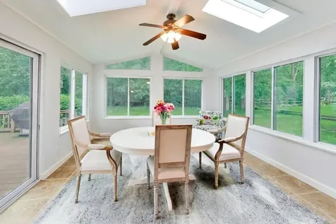 580 Sycamore Circle Wauconda IL 60084