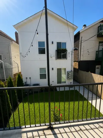 1810 West 23rd Street Chicago IL 60608