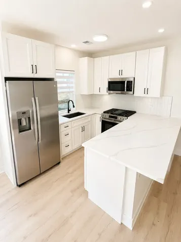 1810 West 23rd Street Chicago IL 60608