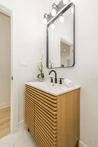 1810 West 23rd Street Chicago IL 60608
