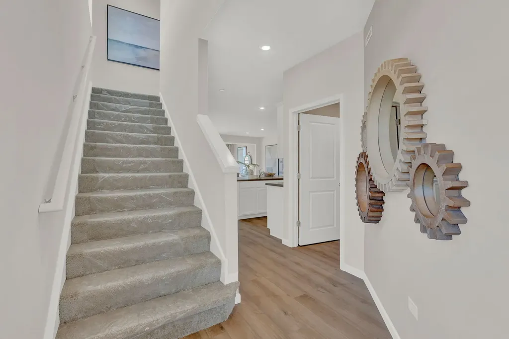 5906 Hawkweed Drive Naperville IL 60564