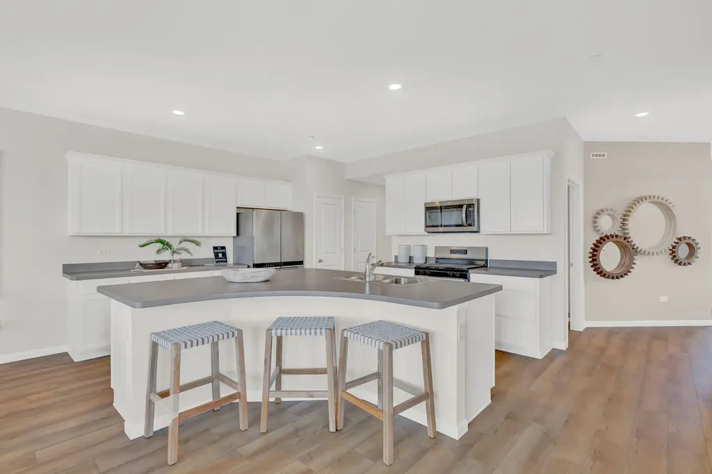 5906 Hawkweed Drive Naperville IL 60564